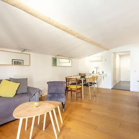 3- Cosy For 6p Location In Old Antibes